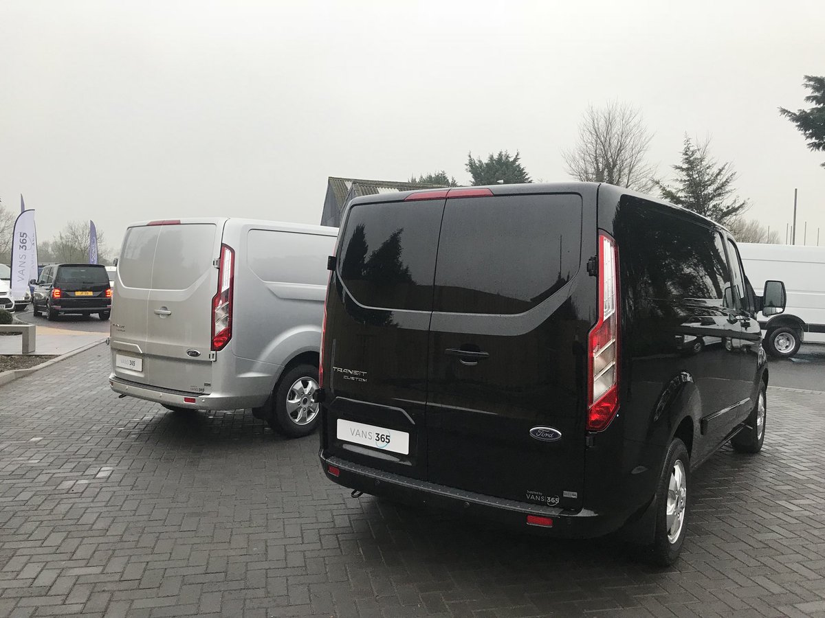 Vans_365's tweet photo. You will not get a better deal on a new Transit Custom anywhere in the country... and that’s a promise!  📧 hello@vans-365.com 📞0117 214 321 #Vans365 https://t.co/X0cwdKWzJz