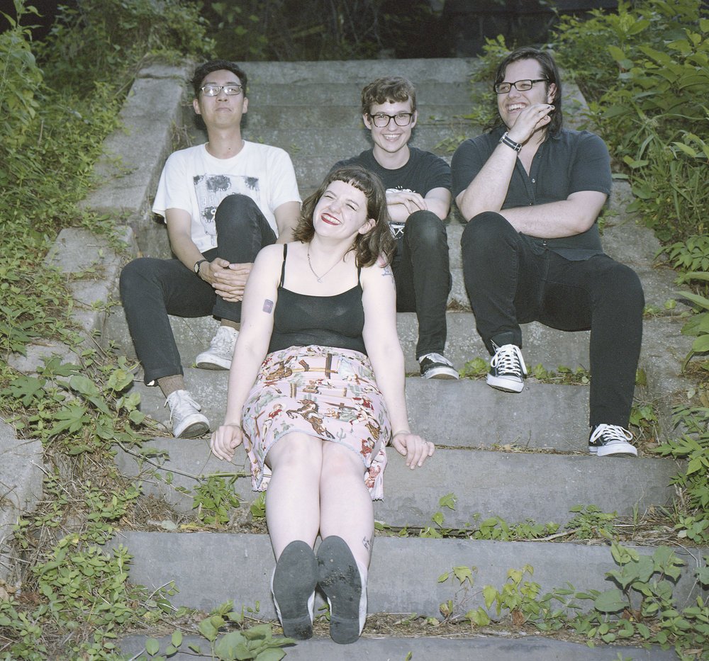 hopealliswellpr's tweet photo. Stereogum's latest “Band to Watch” @LongNeckLass comes to Burlington, VT as part of our spring series collaboration with @WWPVFM . See them with local ambient/soul songwriter Iva Mae + dream pop quartet The Onlys at @foambrewersvt on 3/3. RSVP: https://t.co/3FnPGlYegs https://t.co/66dBqiC23Y
