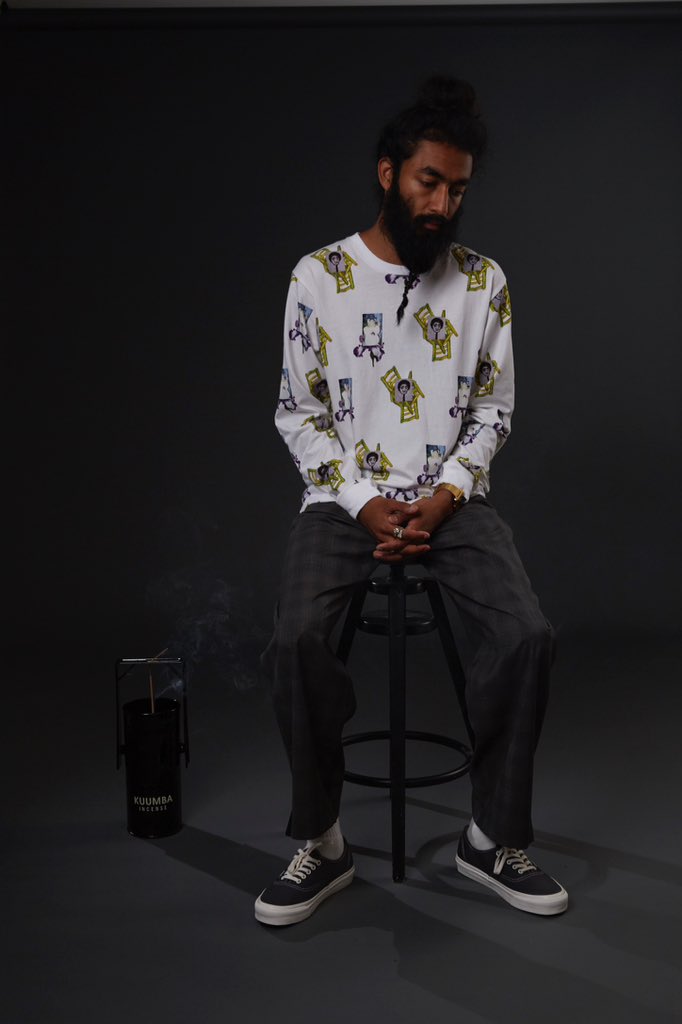 mypandashallfly's tweet photo. Wearing new bits from @goodhoodstore including @PerksandMini, @VANS_Europe &amp; A.FOUR 💄

#menswear #goodhood #goodhoodstore #malemodel #malemodels #perksandmini #modelsofcolour #asianmodel #bearded #amckboys #afour #streetwear #streetwears #vans #kuumba #beards #streetstyle #men https://t.co/pGEUzJCX6g
