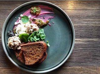 MayTheForksBwU's tweet photo. You put A LOT of time and effort into your culinary creations, so any ol’ plate to present them on just won’t do.  Read why the plate matters:

How Does an Art-Inspired Dish Affect a Diner's Experience? 
https://t.co/EA6VodcY3v https://t.co/OpWpOvLSRY