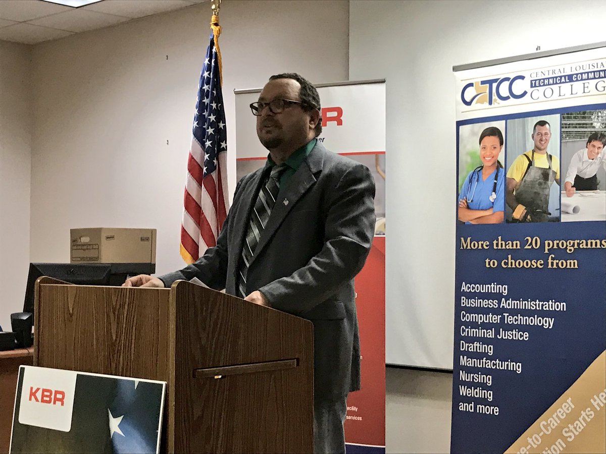 jimmysawtelle's tweet photo. Today we celebrate 6 #FortPolk graduates in our @KBRNewsroom Pipefitting Class #3. @goCLTCC gives special thanks to our partners for creating this opportunity for our Soldiers. Graduates earn a CLTCC certificate - and - an @NCCER Industry recognized credential. @csaSoldier4Life https://t.co/jHWXnTnJjb