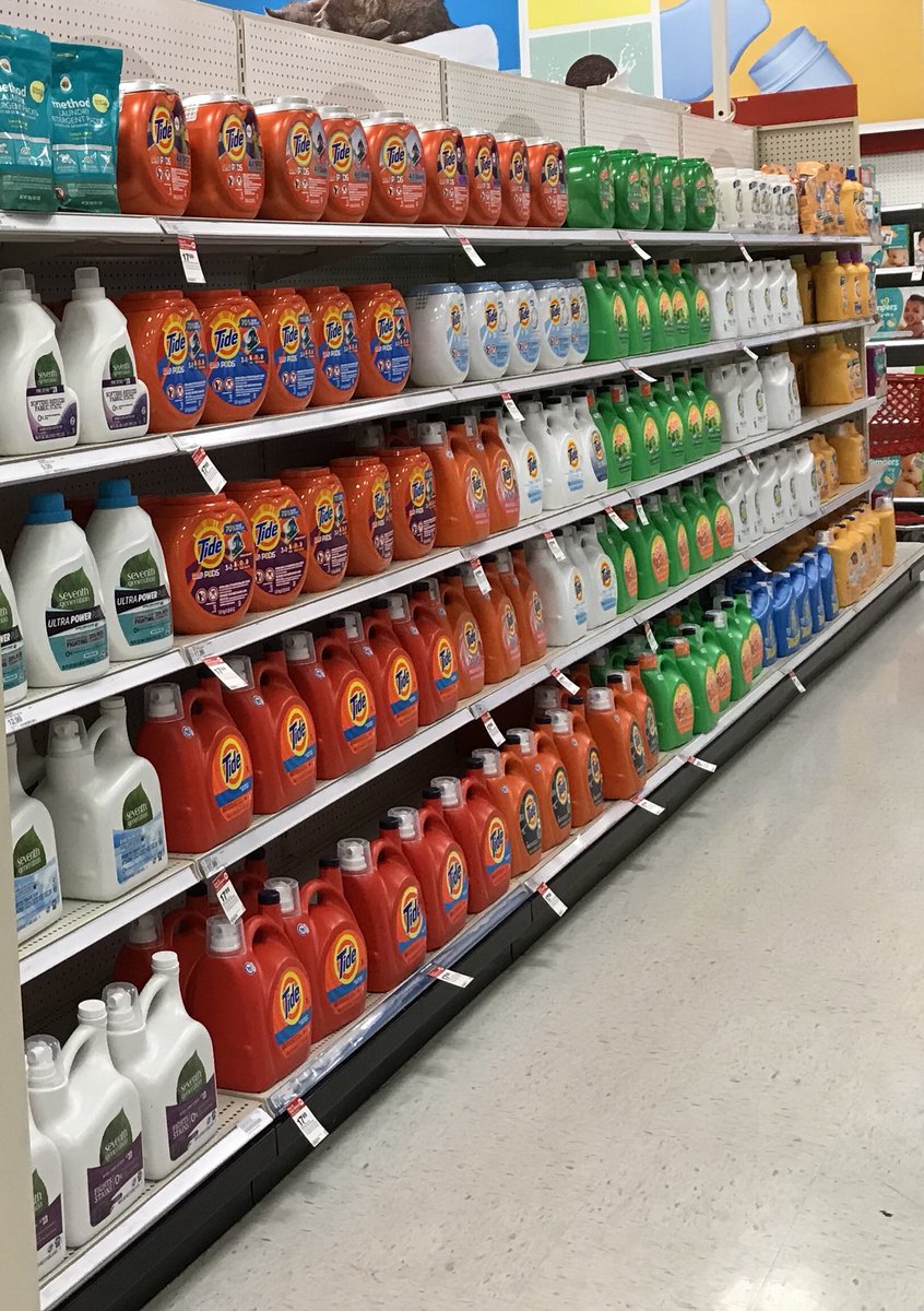 amy_tgt's tweet photo. Clean and Crisp Seasonal #2018 #SFbootcamp @buckeyeshaun @kelsienoe @MeganLyons84 @jennymeddles @Nicole_Harris1 @MitchFretch https://t.co/W76FE4IByP