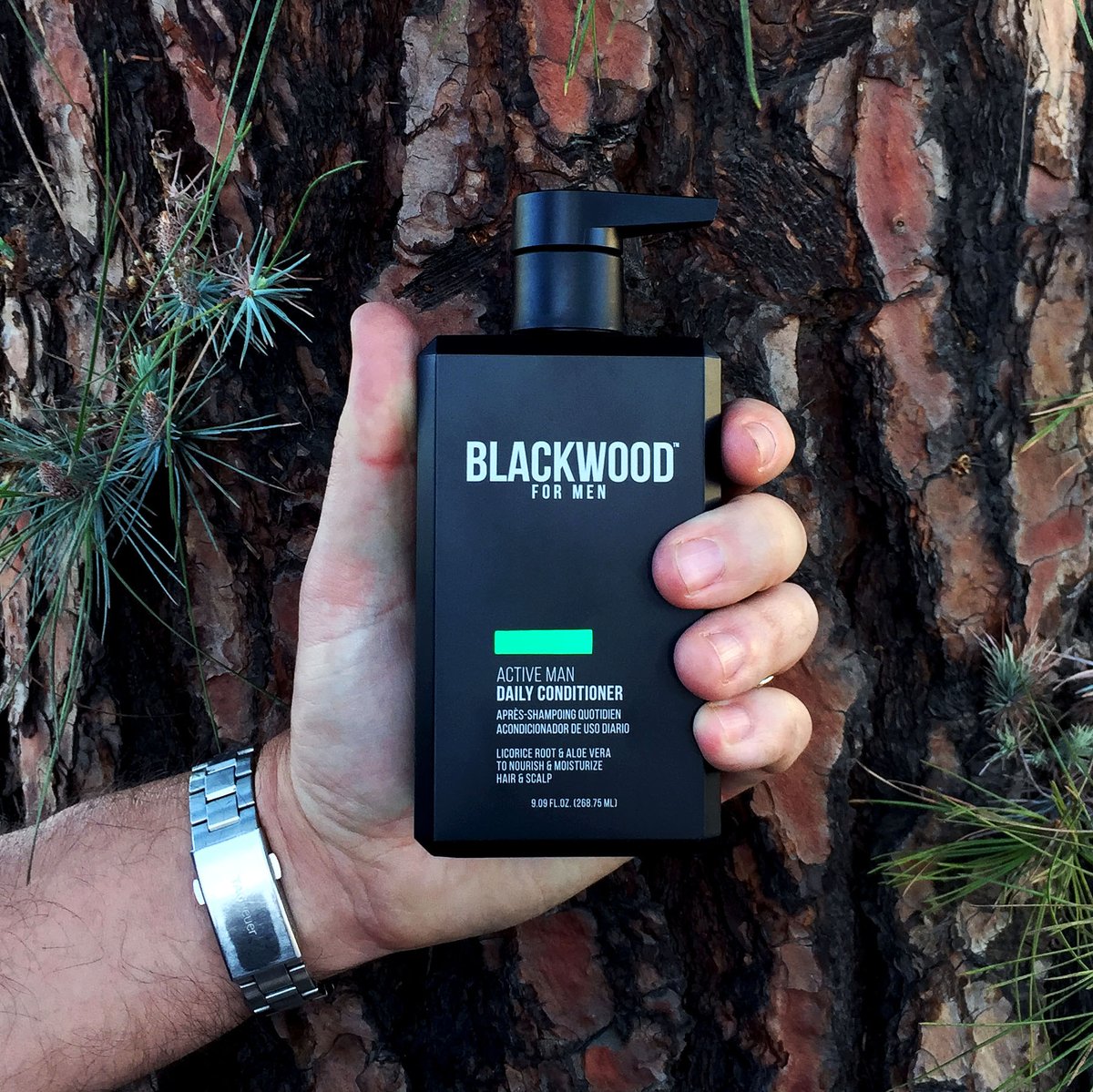 Blackwoodformen's tweet photo. Our Active Man Daily Conditioner is backed up by a dozen #natural #botanicals to keep your hair looking and smelling fresh, healthy and clean every day. #clean2018 #BlackwoodForMen https://t.co/vARPyBstmk
