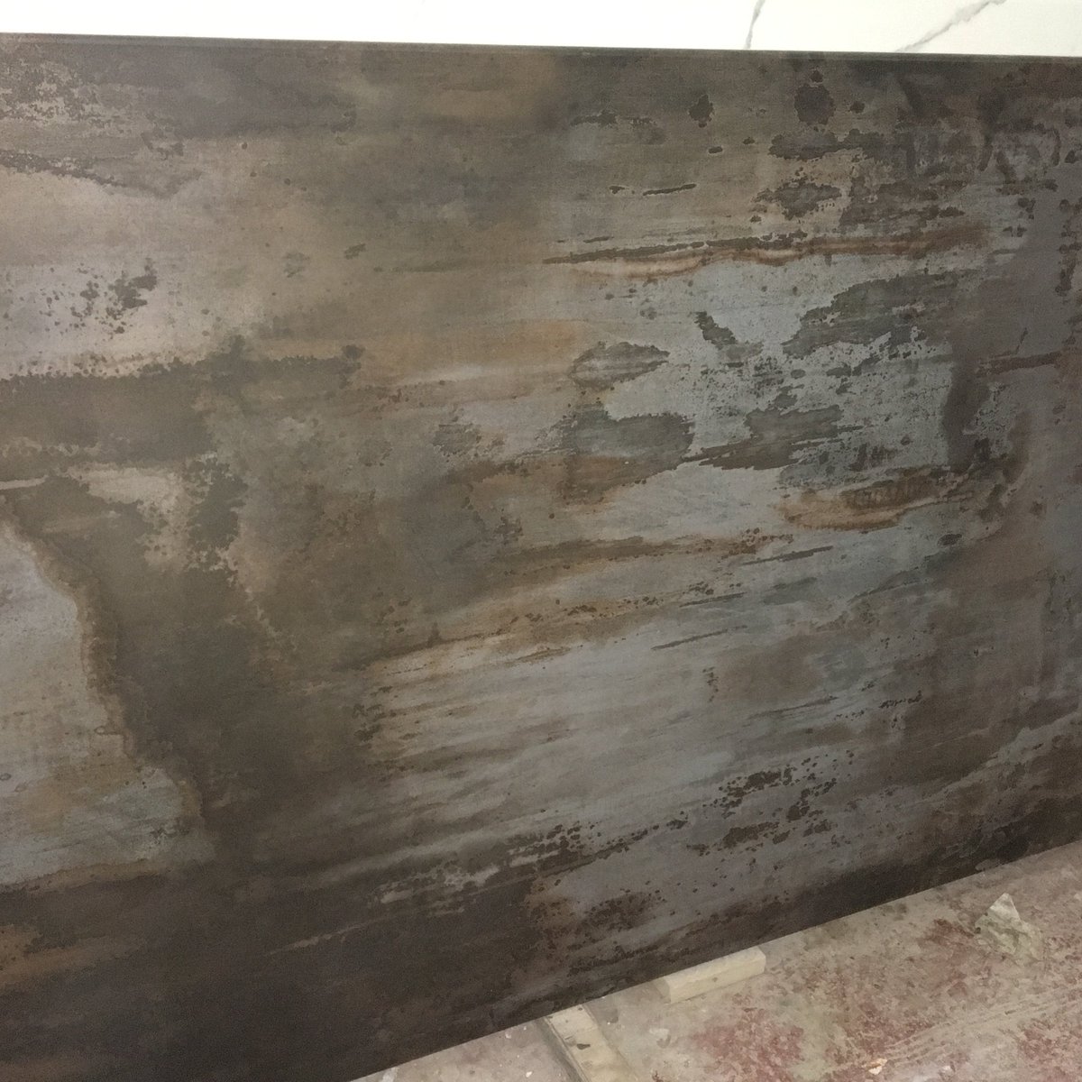 RO_Surfaces's tweet photo. Dekton January kicking off with this stunning Trillium, cant wait to see it in at the end of the week https://t.co/RYSeMDE8v7