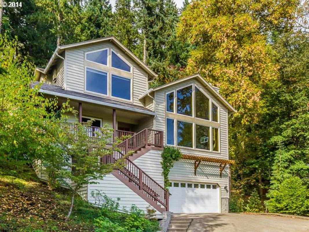 PruREPros's tweet photo. See a virtual tour of our listing on 3854 MONROE ST #Eugene #OR  #realestate https://t.co/U6Ju8KUQY1 https://t.co/jlowxpEFwG