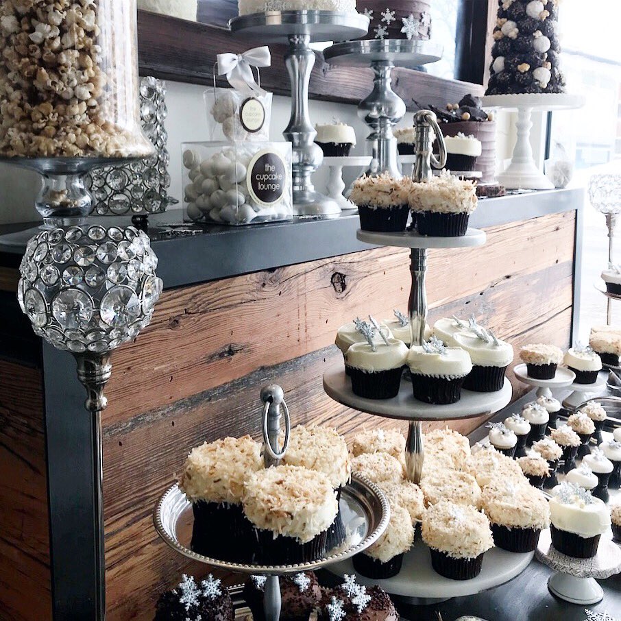 cupcakesottawa's tweet photo. Because snowflakes you can eat are much better than those you have to shovel!❄️ Say hello to our winter Westboro window!! #wheninwestboro https://t.co/g3ARu5wSHn