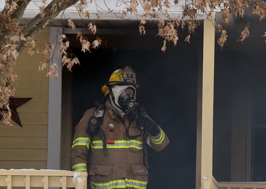 Hanson Fire would like to congratulate LT. Robert O'Brien on his promotion to Deputy Chief which will be effective March 5, 2018.  The photos are from yesterday's fire and were taken by Stephanie Spyropoulos.