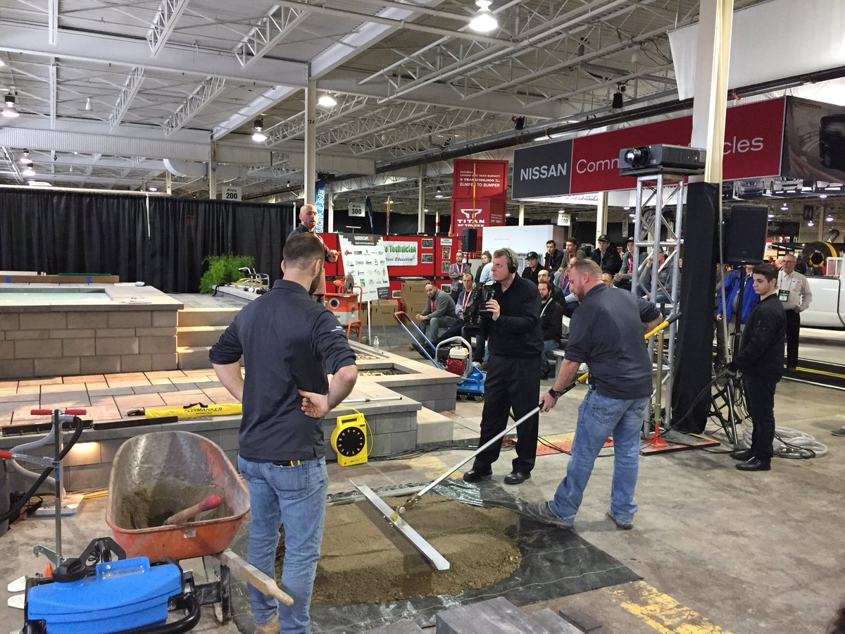 LOhardscape's tweet photo. Session 2 of @locongress #HardscapeLive is on now at booth 125. @Frank_Bourque talking base construction and paver installation. https://t.co/Zorr8BOpp2