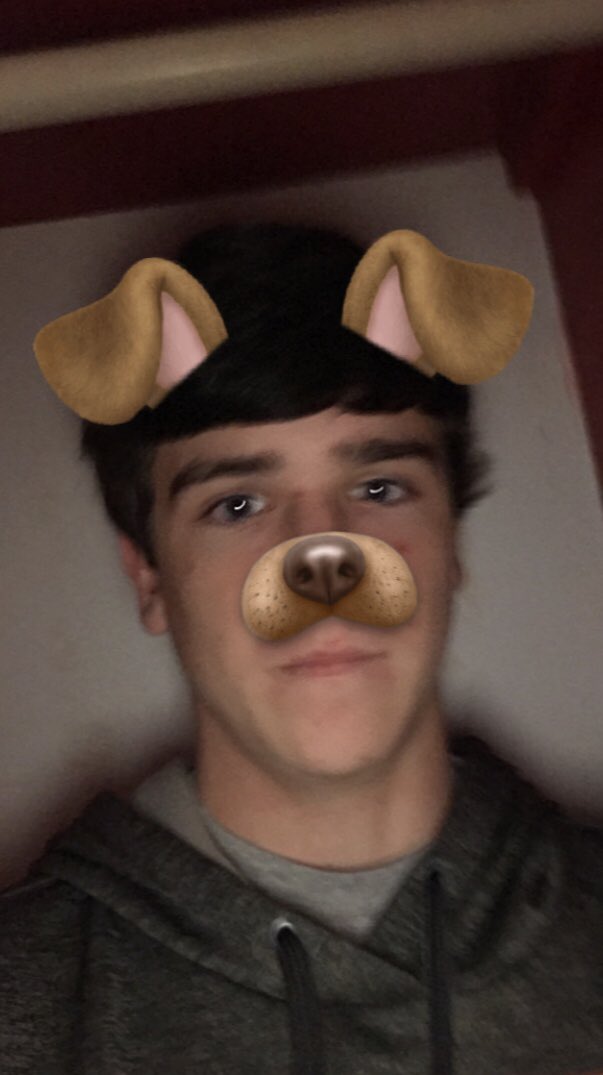 had to spoil y’all with a selfie, i felt cute in this 😛😝😜 might make it my profile pic lolzzz