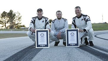 DeMPower's tweet photo. BMW USA News - BMW Sets Two GUINNESS WORLD RECORDS™ Titles for Drifting in the All-New 2018 BMW M5. https://t.co/HzptSWtVxF https://t.co/fmcsKPRTWC