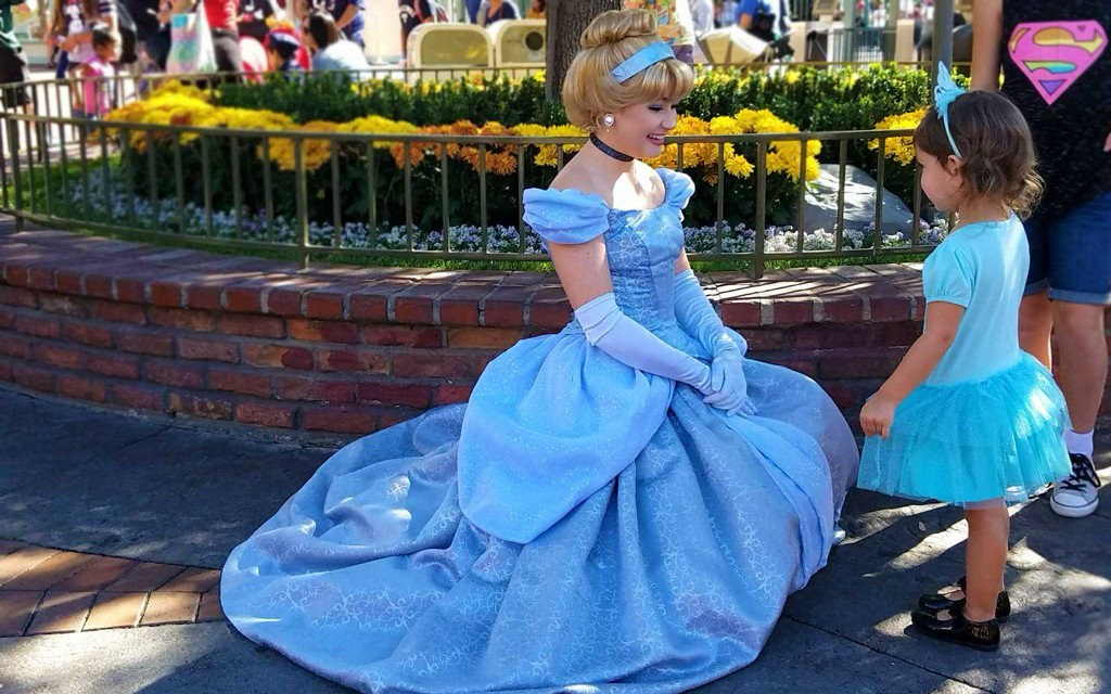 Why a Disney cast member will never tell you “I don't know” tandl.me/2Dc9hhK