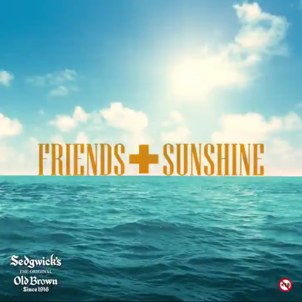 CrashMacBash's tweet image. For starters these are needed, when it gets chilly Old Brown is all you need, but regardless I will in full swing💃🏼💃🏼 #ShareTheOriginal @UpThe_Creek