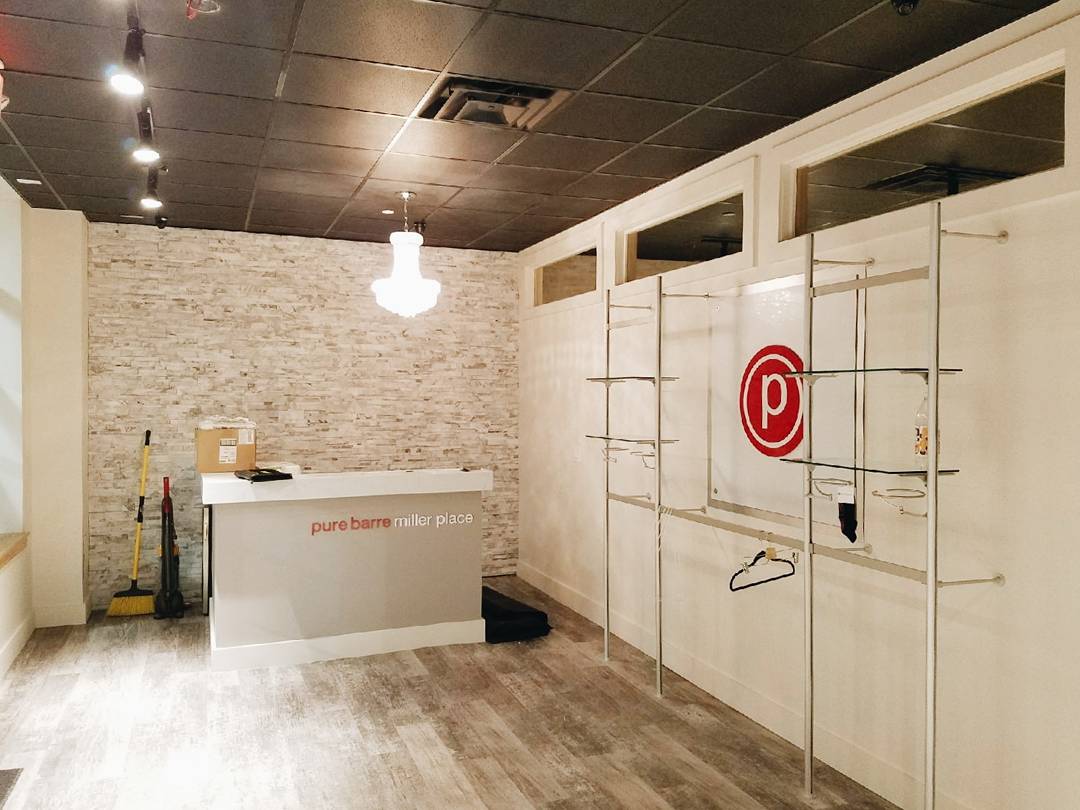 KerznerContract's tweet photo. We're setting the bar at Pure Barre. #setthebarre #WeBuiltItOut #YouSweatItOut  #commercialconstruction #commercialbuild #commercialproperty #fitness #construction #longisland #longislandbusiness #kerznercontracting https://t.co/reyQV2UHzm