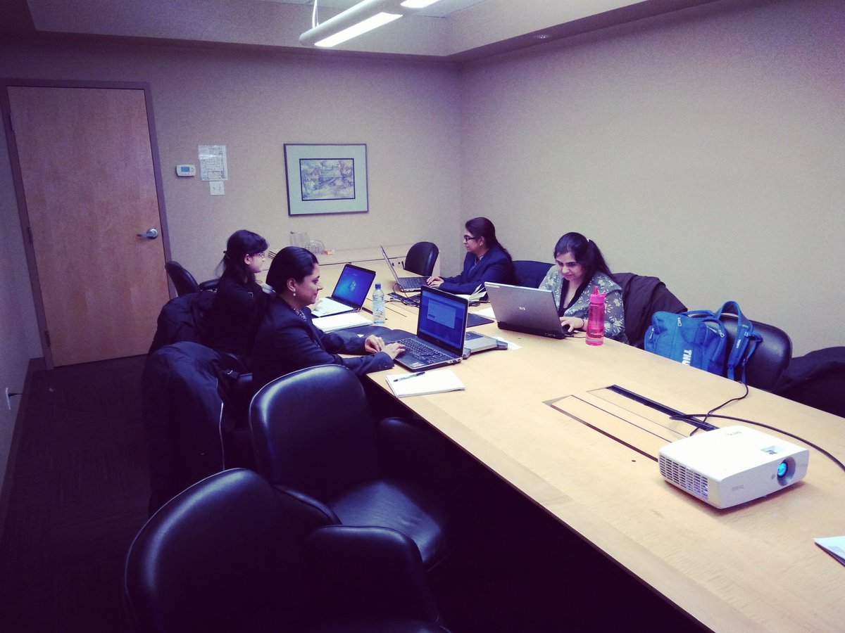 symmcom's tweet photo. New intern getting trained. #symmcom #intern #cloudtraining https://t.co/fFRRTxlRdV