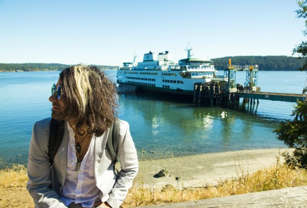 Arizona's <a href="/forest_eater/">Foresteater</a> release an 'Avalanche' of dream-rock ambience with their new single. Have a listen here: bit.ly/2EkpII1