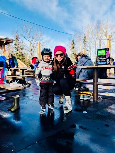 Celebrating the Olympic season by getting the next generation out skating! #canadiangirls #roadtopyeongchang 🇨🇦 <a href="/SSC_PVC/">Speed Skating Canada | Patinage de Vitesse Canada</a> <a href="/CBCOlympics/">CBC Olympics</a>