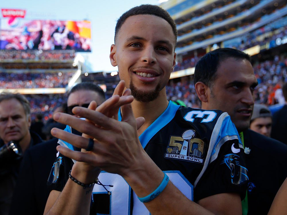 Stephen Curry quiere ser copropietario de equipo de NFL