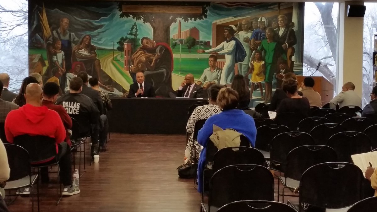 DPDCA's tweet photo. Sitting in at @PaulQuinnTigers listening to #Community members talking about the urban education crisis. #bettertogether https://t.co/ri9AxzwoMJ