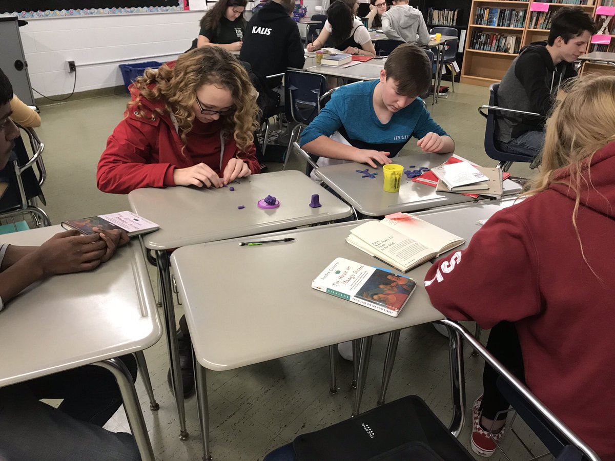 Soperclassroom's tweet photo. #Accel9 students did an awesome job using playdough to demonstrate themes in House in Mango Street.  #nwcs1718 https://t.co/e0G7S8Hifh