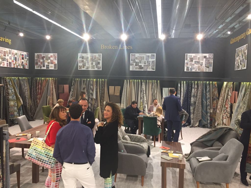 Aydin_Tekstil's tweet photo. Heimtextile has started with fruitfull conversations and meetings with our clients. Come and visit us to explore more about Aydın.
#moretoexplore #heimtex #heimtex2018 #heimtextil #heimtextil2018 #frankfurt #design #hometextiles #heimtextil #hometextile
#interiortextile https://t.co/AjROsNZduB
