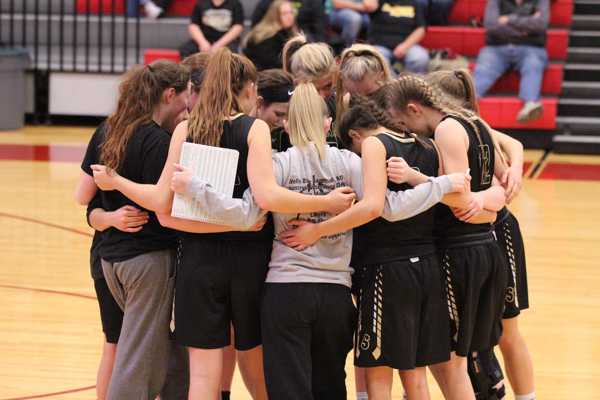 SavannahGBB's tweet photo. Game Day! 6 pm @ Lathrop Tourney. Let’s bring the energy and start the week off right! #igotyou #family #beardweek https://t.co/fI1WifUXZU