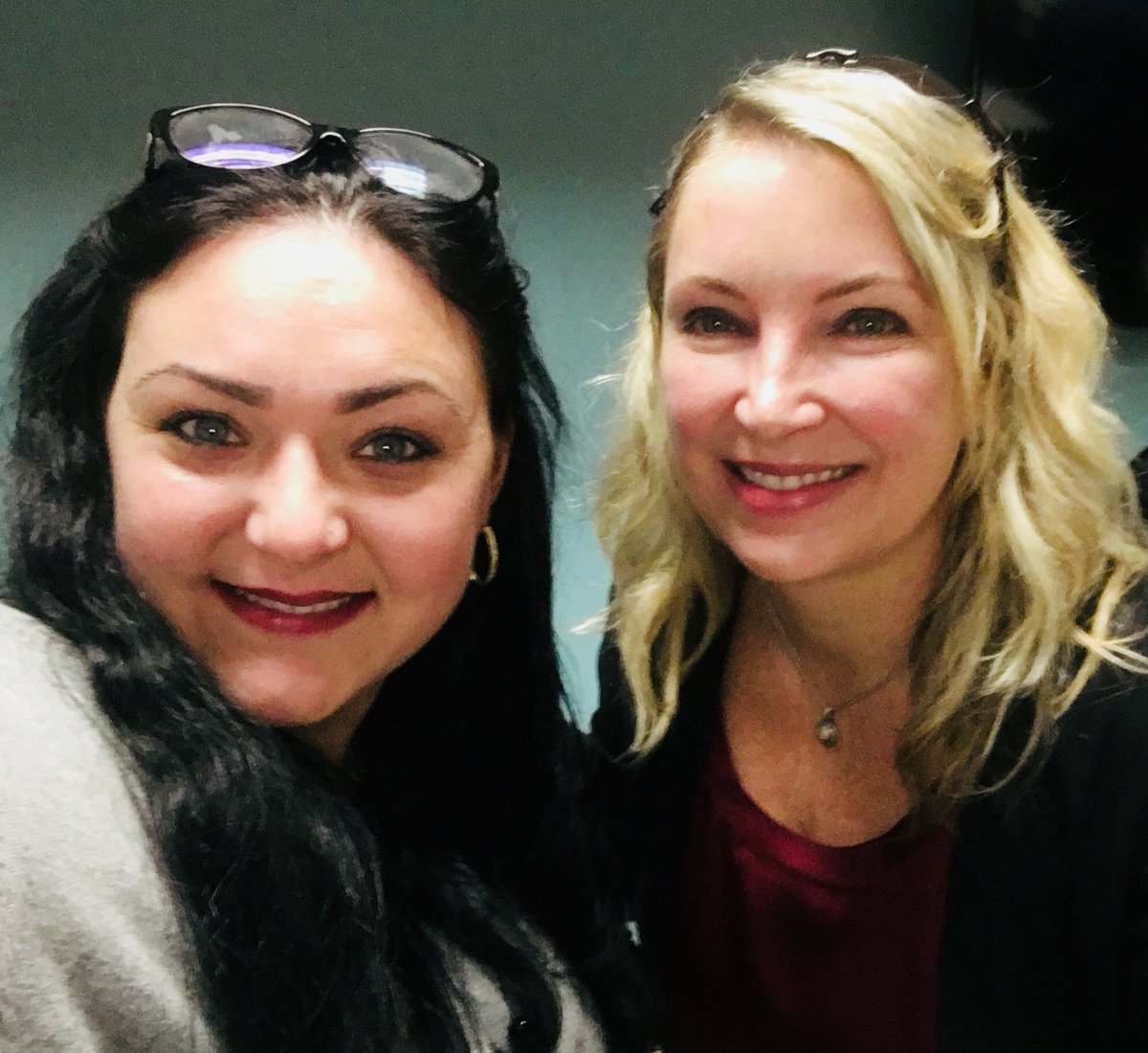 shaleenajade's tweet photo. Meet and Greet with Chris Costello #East #Florida #Business #ATTLife #RainMakers #2018Storm @Ang_Rutherford1 @JenVanBus @costelloatt @kenaiello66 https://t.co/LDDwDgnCyO