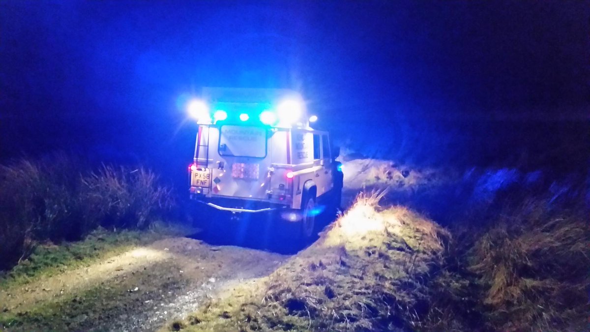 31/12/2017: 15:20hrs Last callout of 2017 taking our total for the year to 48. Called by CumPol, a walker with a lower leg injury on Wray Crag, Kentmere. The casualty was treated and stretchered down to the teams landrover and was transported to an awaiting NWAS land ambulance.