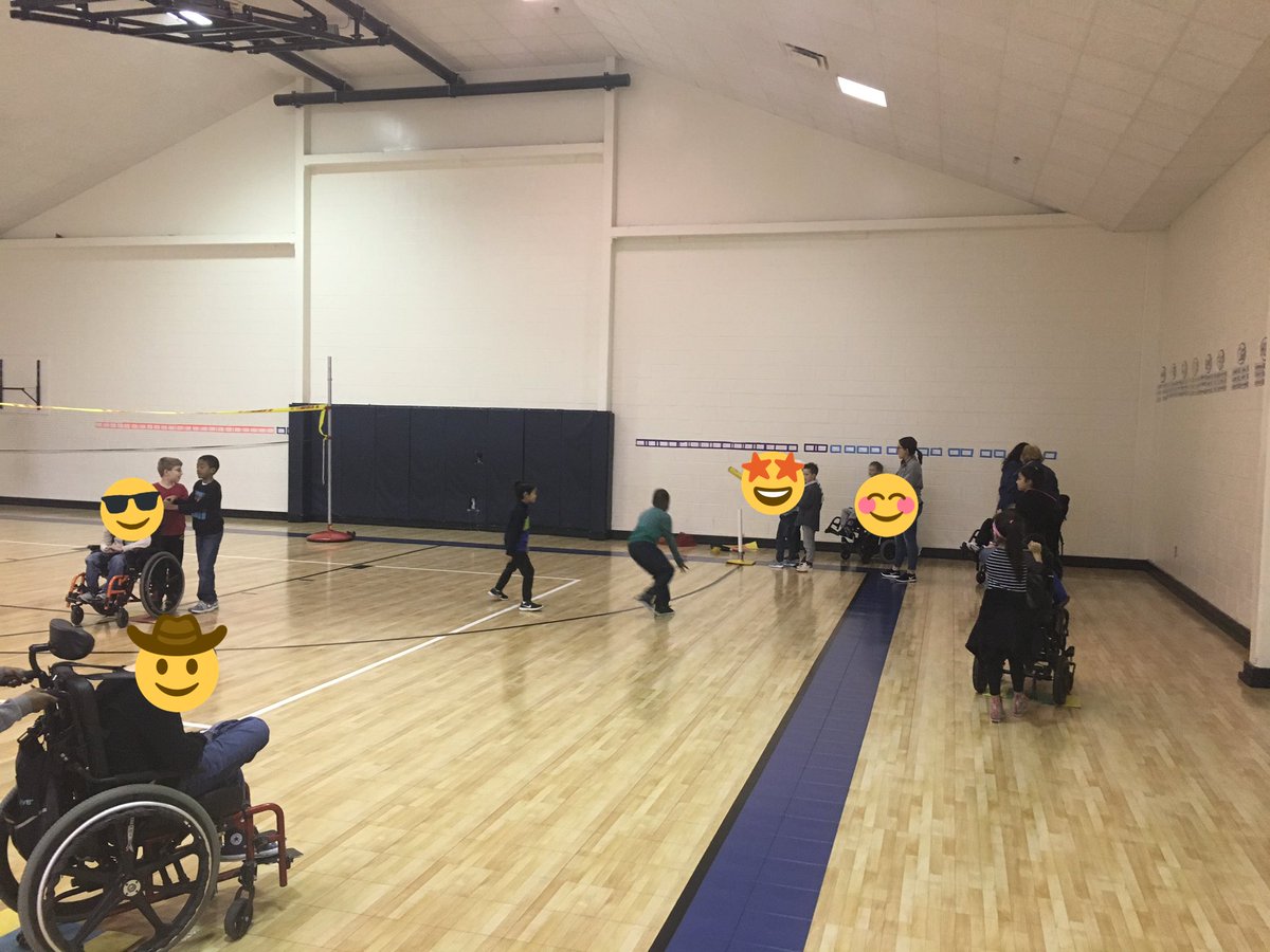 Mrs_Nealis's tweet photo. Tee Ball Tuesday @cescrocsrock #CEScrocsrock #adaptivePE #choosekindness #caringcrocs https://t.co/X47Frr1jxu