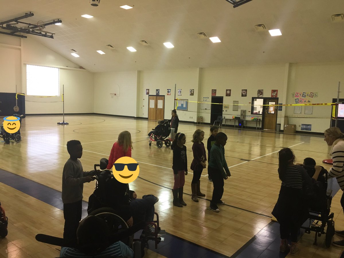 Mrs_Nealis's tweet photo. Tee Ball Tuesday @cescrocsrock #CEScrocsrock #adaptivePE #choosekindness #caringcrocs https://t.co/X47Frr1jxu