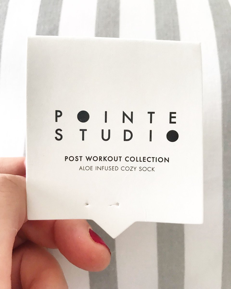 ThatJessi's tweet image. My feet feel so soft. ☺️ #pointestudio @PointeStudio_