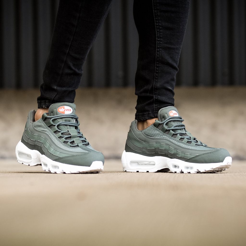 nike air max 95 river rock