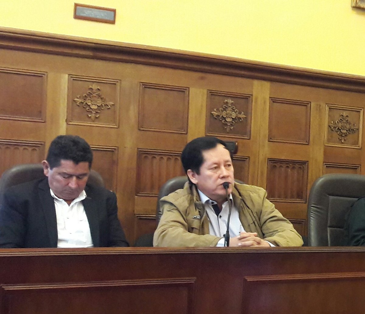 SecDesarrolloEB's tweet photo. Pajarito, Labranzagrande, Pisba, Paya y Chivor presentan proyectos en mejoramiento de vías, construcción de bibliotecas, casas de cultura e instalación de energía fotovoltaica ante empresarios interesados en adoptar mecanismo del pago de impuestos con destino a #ObrasConcretas https://t.co/uhbt1H1482