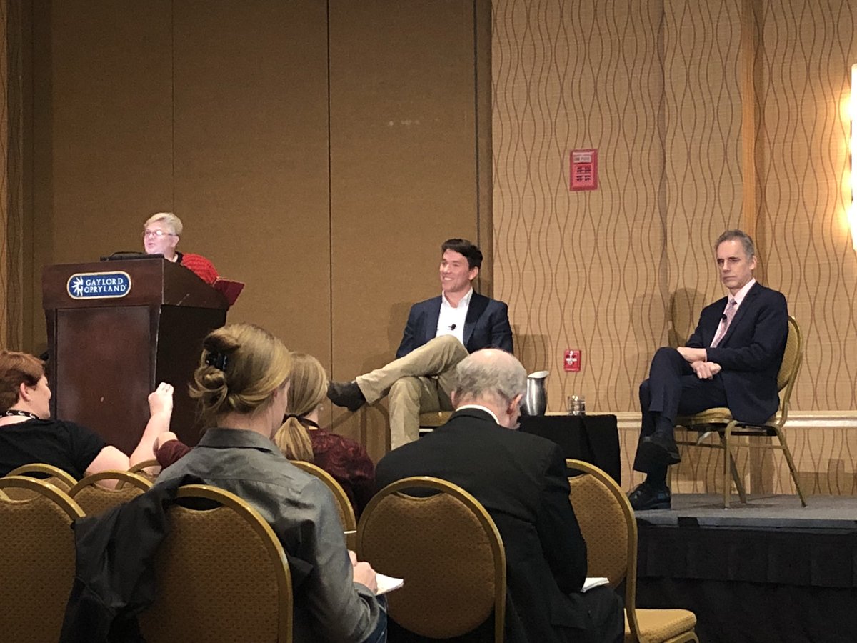 jaxlef14's tweet image. Be sure to check out my Instagram post to read all about my trip to Nashville! Thanks to @KSFarmBureau for all the memeories over the last year. This past year has been one for the books! Excited for what’s to come... Stay Tuned! 
instagram.com/p/BdusMrqHuF_/
#AFBF18