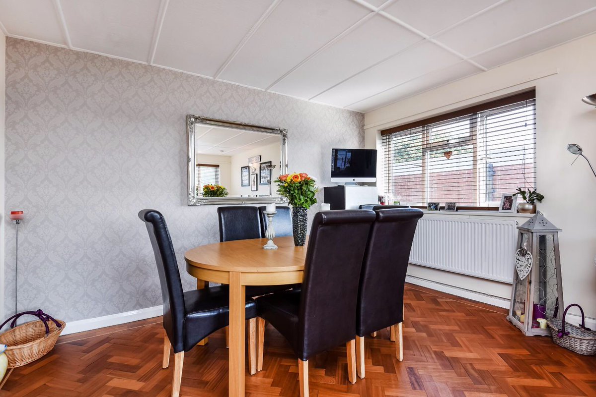 Surrey Estates tweet media