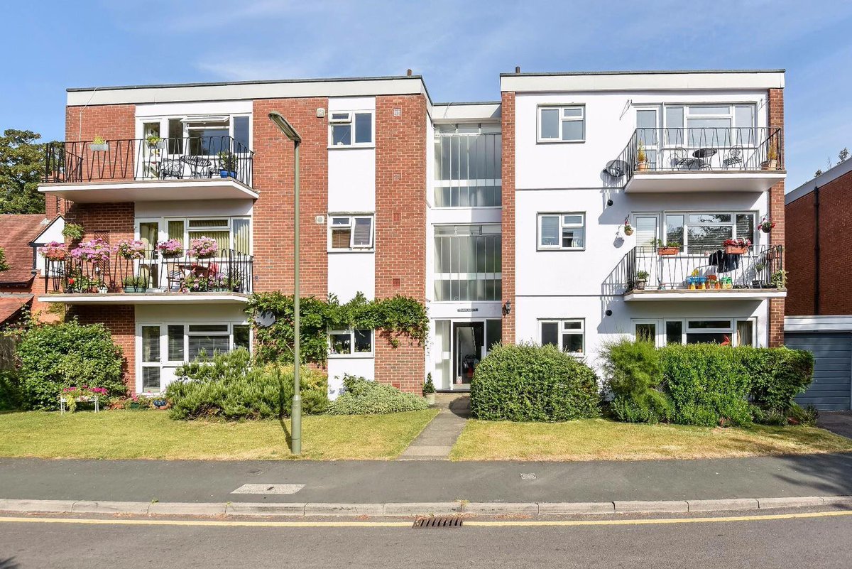 Surrey Estates tweet media