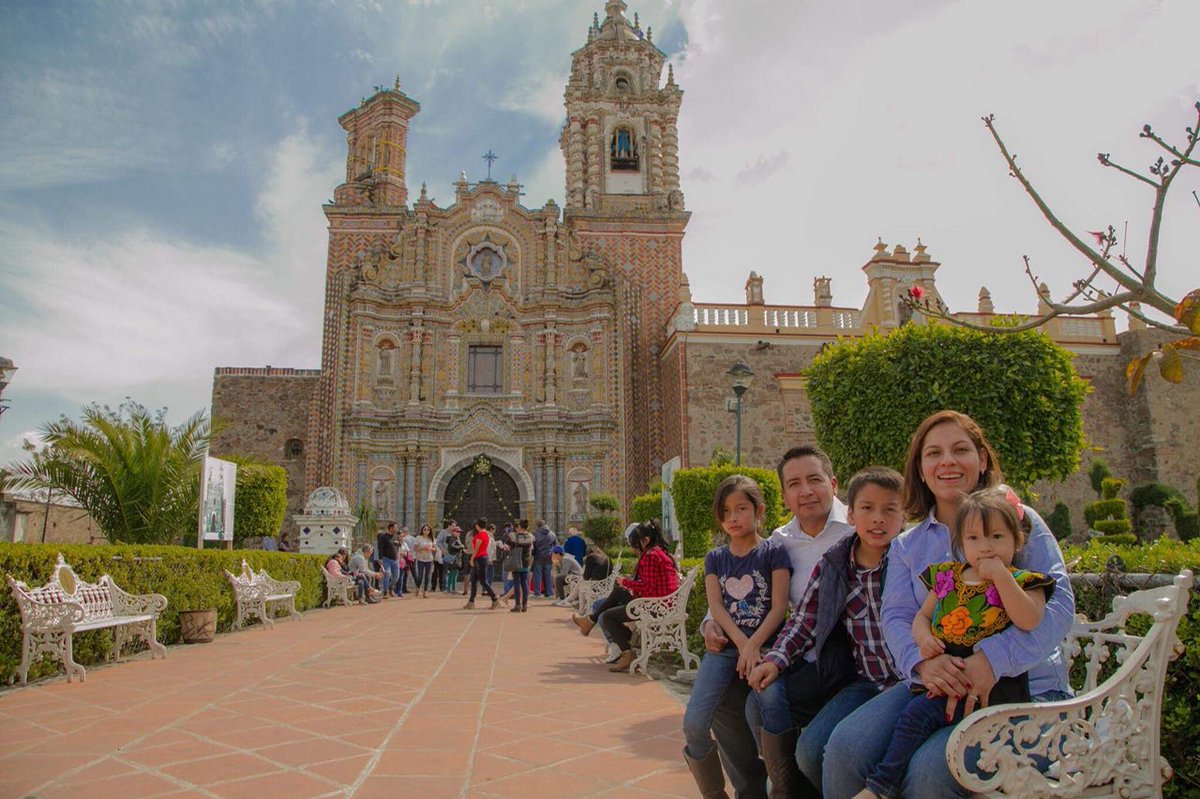 Mundo_Tlatehui's tweet photo. Uno de los atractivos turísticos de nuestro Municipio es San Francisco Acatepec, te invito a visitarlo con tu familia ¡#JuntosConstruimos lo
mejor para San Andrés Cholula! https://t.co/OnzMiNQAHH