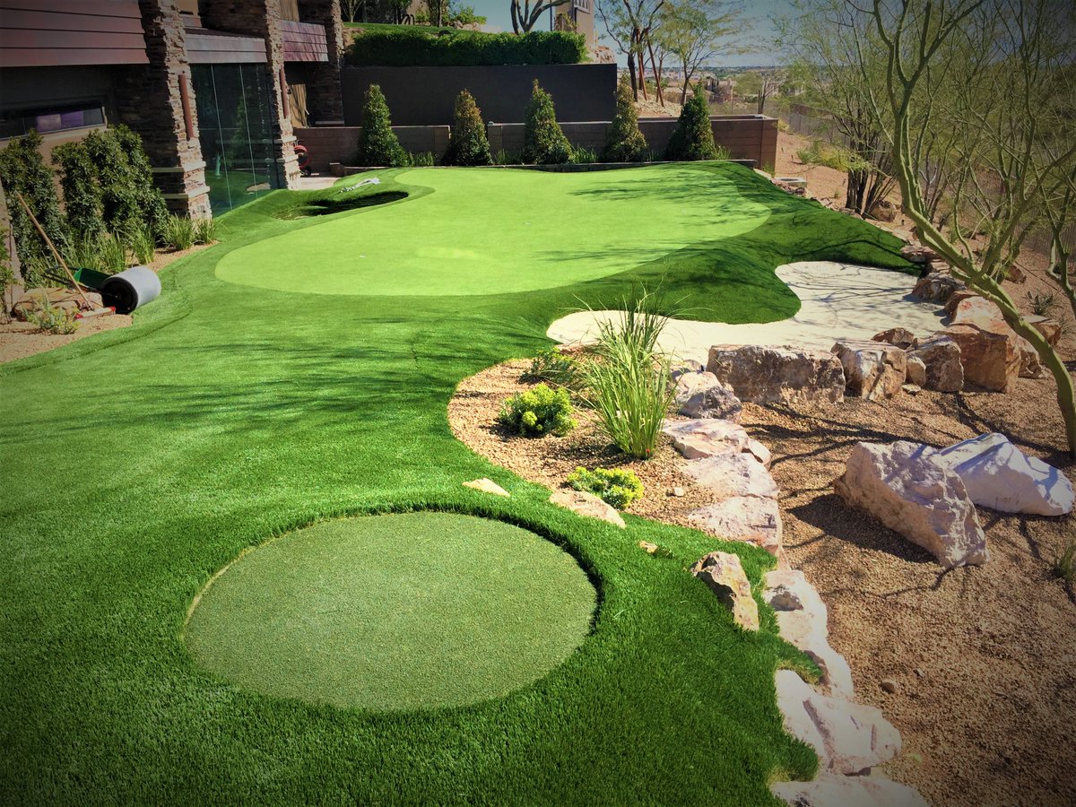 cg_lasvegas's tweet photo. We don't accept anything less than perfection here at Celebrity Greens! 😍⛳️ https://t.co/L0FPyFCagl