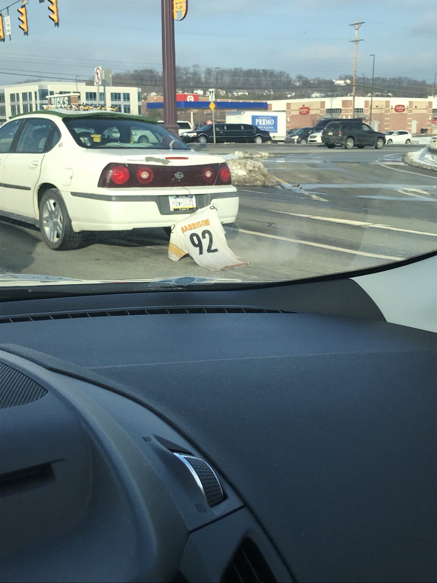 Someone is actually driving around North Hills like this.
I love Pittsburgh people.