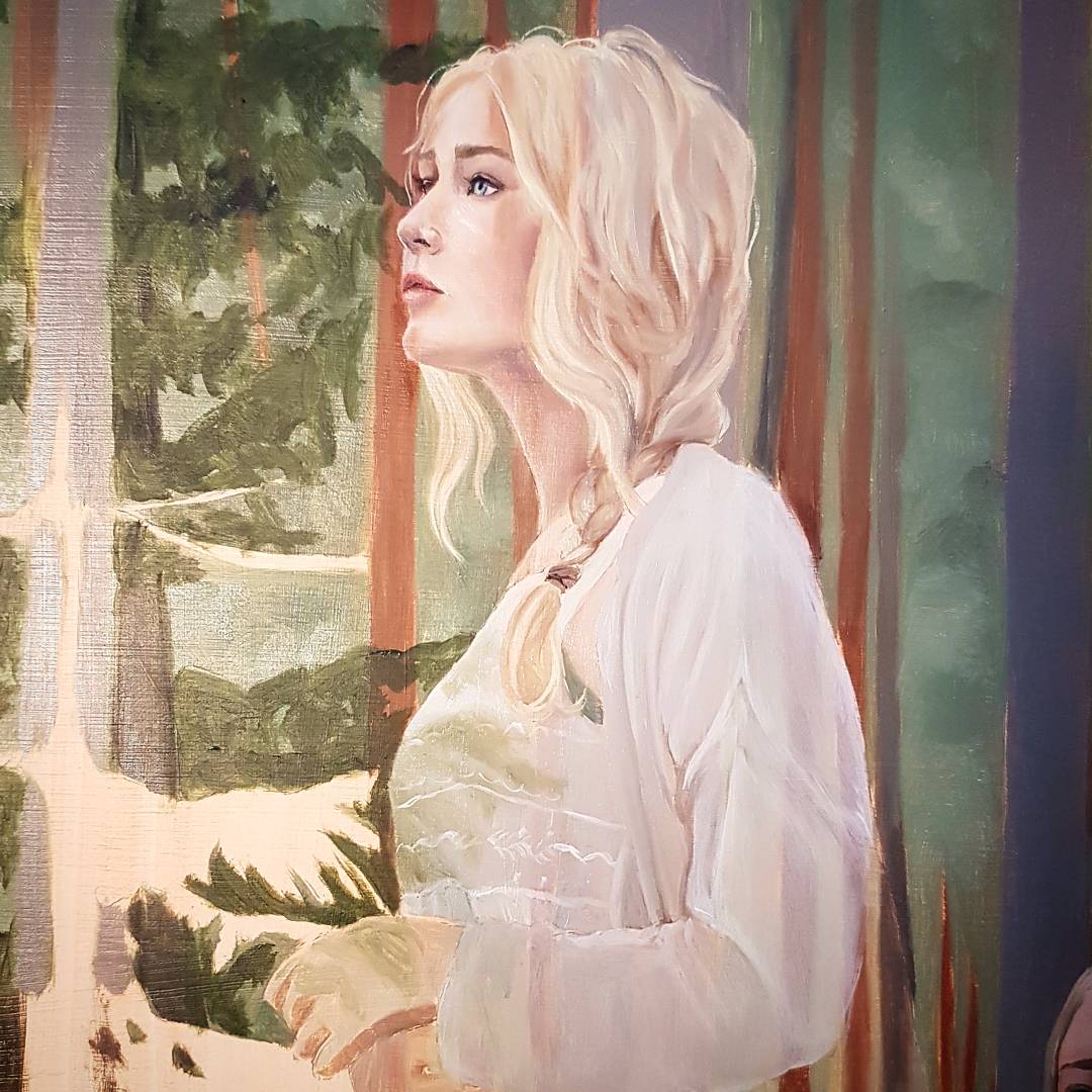 It's been a long holiday season and this painting a long messy beginning. But I'm starting to see the light with it 👻