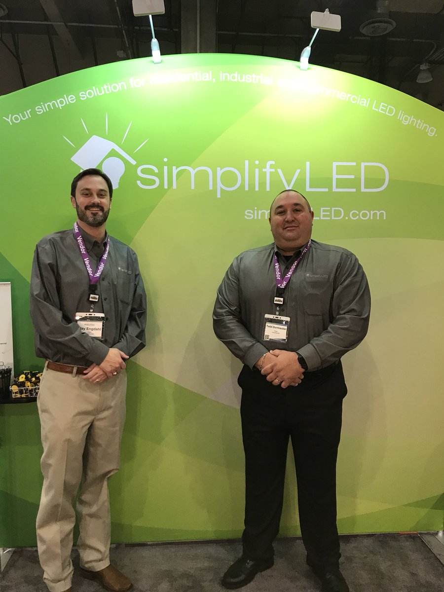 simplifyLED's tweet image. Todd and Clay at the Budget Blinds National Convention this week 💡 #simplifyLED