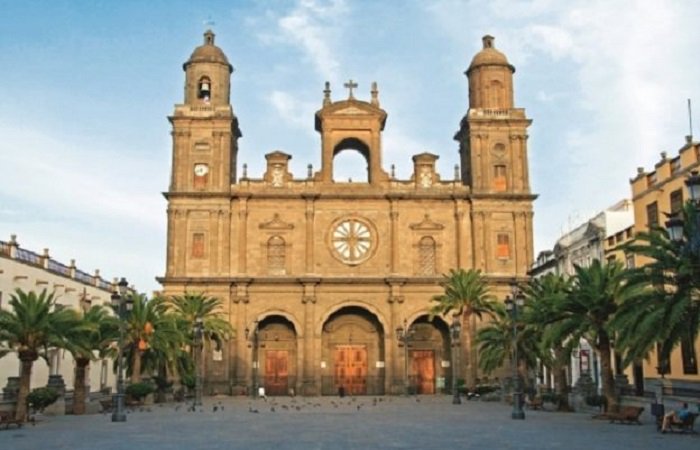 CarGranCanaria's tweet photo. Top Attractions Gran Canaria  in Spain https://t.co/TAgVQrLUbu #GranCanaria #Travel #Traveltips #TravelBlog #LP #tt #ttot #TravelTuesday #RTW #CanaryIslands https://t.co/T3lixnSGyj
