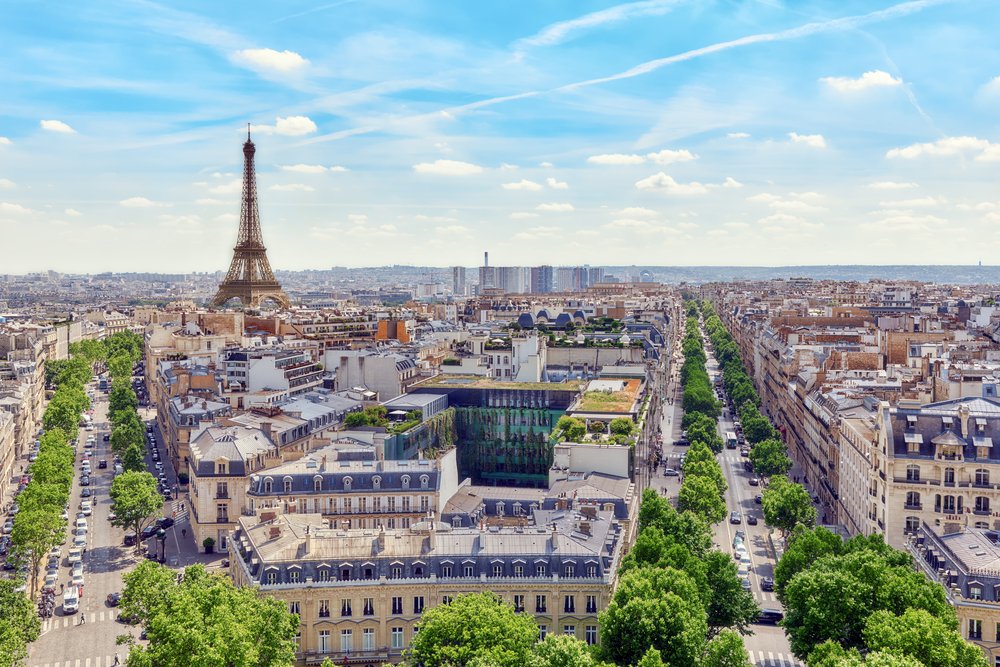 edufindme's tweet photo. Uncountable reasons to choose #Paris as your next study abroad destination! https://t.co/yGER1o3HOL