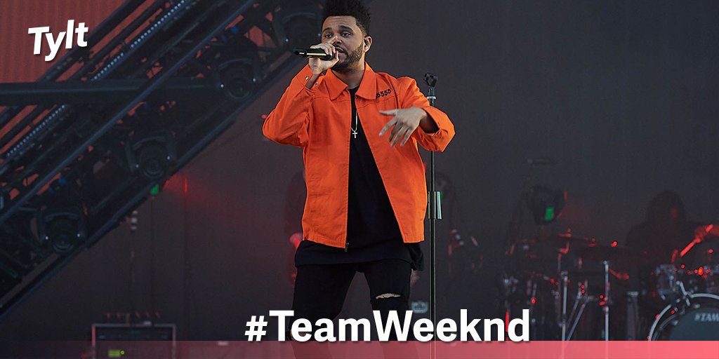 TheTylt's tweet photo. @donaldglover @theweeknd RT to vote #TeamWeeknd if you want the Recording Academy to choose @TheWeeknd's 'Starboy' as the Best Urban Contemporary Album. #Grammys Also vote and share here👉https://t.co/pbzhJrgELx https://t.co/J8GLIqn07U