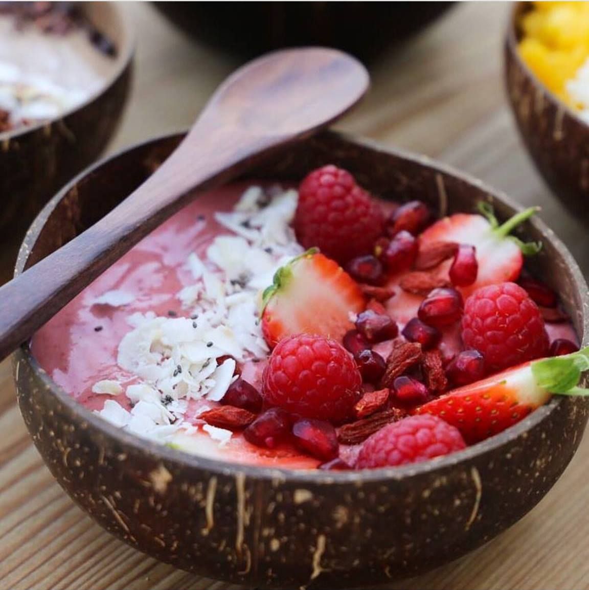 SuperbSmoothies's tweet photo. Fine Fettle smoothie, 1 medium banana and 10 strawberries. 
Freeze Dried, Dairy-free, Gluten-free, Vegetarian, No added sugar, No preservatives.
#smoothie #strawberry #banana #healthy #fruits #happy #breakfast #lunch #dessert https://t.co/3JbTXCPy4Z