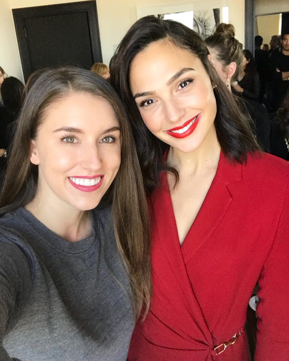 Gal Gadot Brasil on Twitter: "Mais algumas fotos da Gal na ...