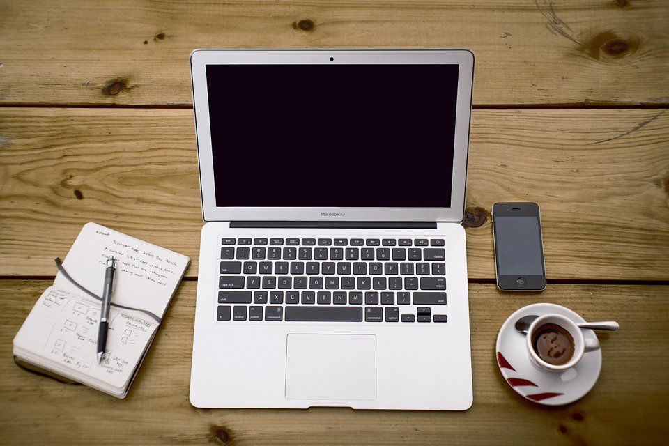 ChefEngineering's tweet photo. EngineeringAtIL: RT ECSillinois: As #WinterBreak wraps up, spend some time making your resume the best it can be, #ENGRIllini! Follow these 7 tips: https://t.co/pBgDx5J2T6 https://t.co/EkN8mDpmKc