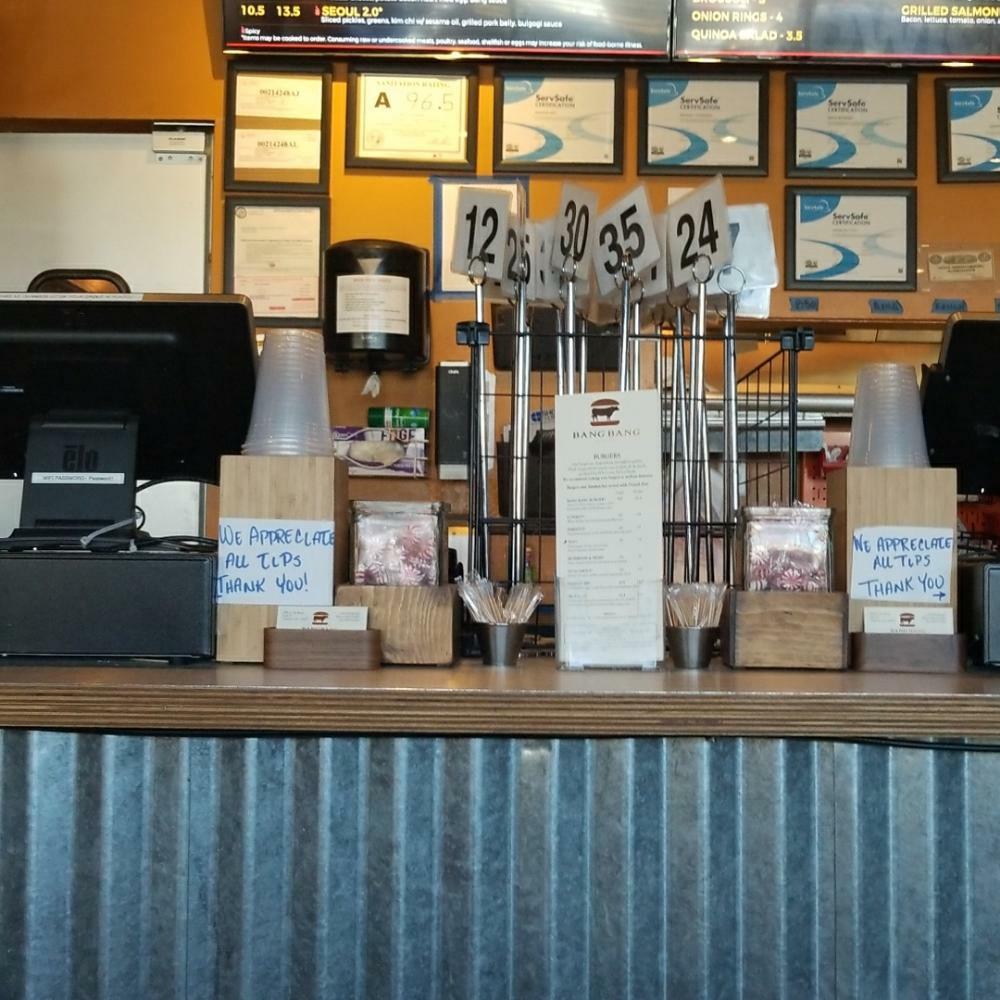 rharnen's tweet photo. About to eat a Salman burger.. #BangBangBurger @bangbangburgers @getStealz https://t.co/LSLvB8MVB4