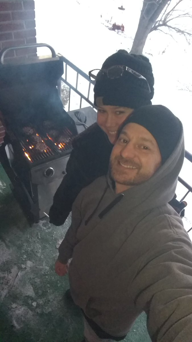 lytle_nick's tweet photo. #mysnowbunny #grilling #snowblizzard #myoneandonly❤️ https://t.co/aErYiVuJCi