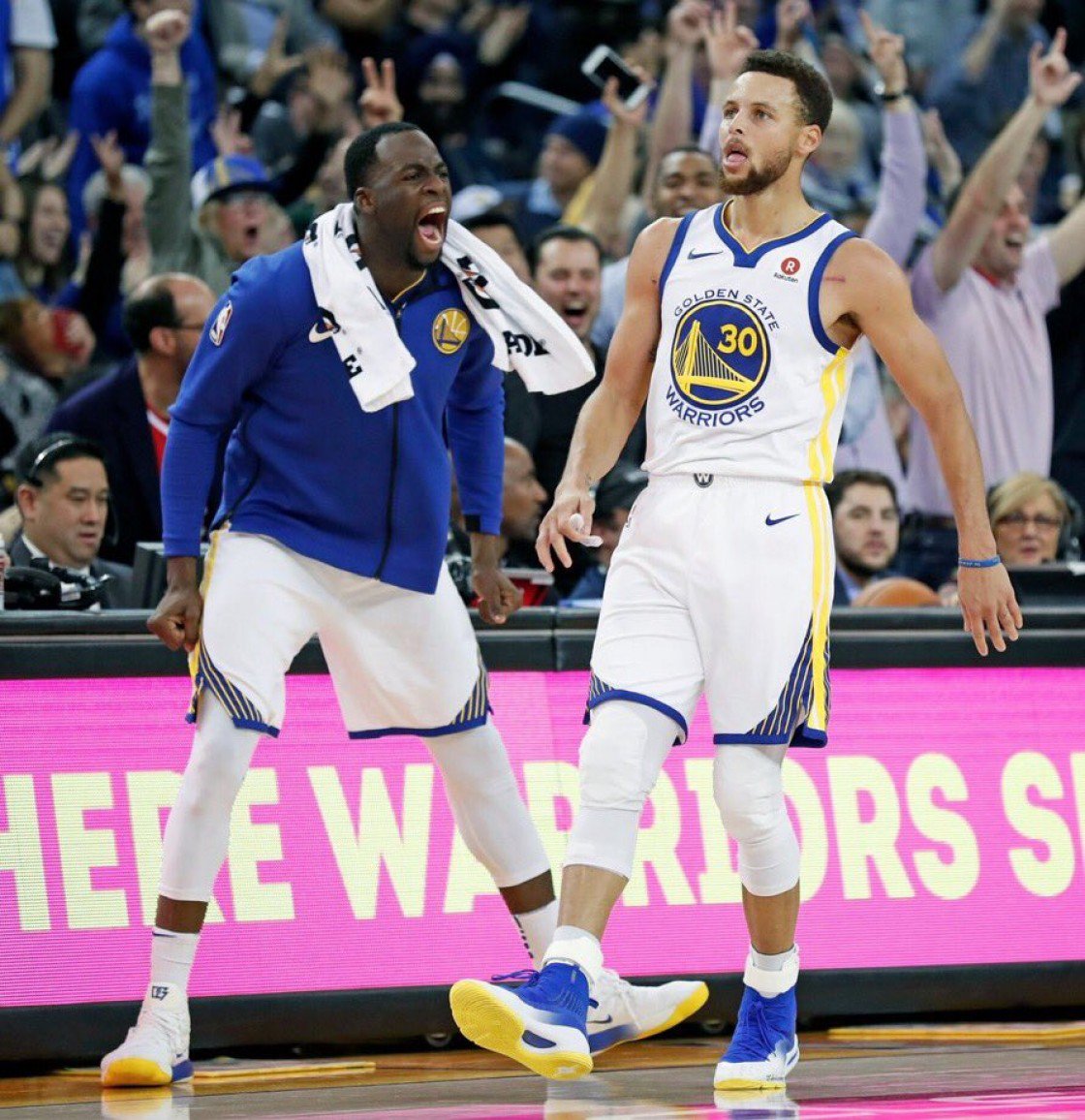 clarosportsec's tweet photo. #NBA: #Warriors marchan imparables; #Timberwolves humillan a #Cavaliers (Resumen). https://t.co/8pDuD761rW https://t.co/OBgqSOmjma