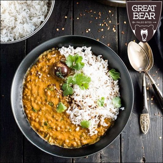 What are you having for dinner?! This looks amazing! #coconut #curry #lentils #healthyeating theendlessmeal.com/creamy-coconut…